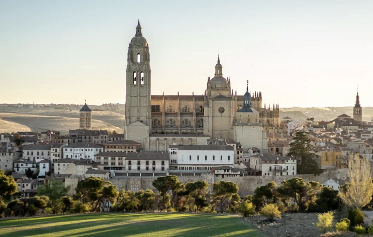 Private Three Cities in one day: Segovia, Ávila & Toledo from Madrid